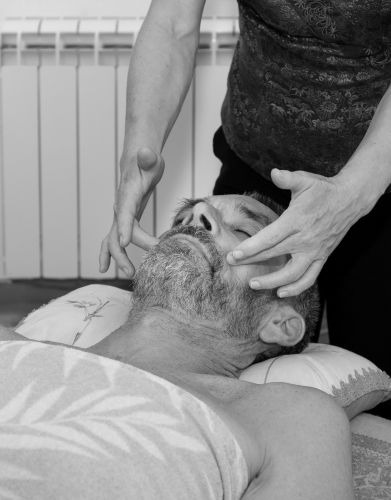 Massaging Persons Living with Dementia