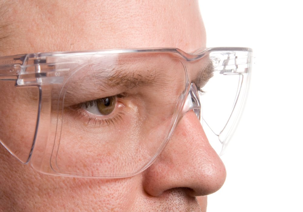 Eye Safety Training: Eye Protection in Everyday Life