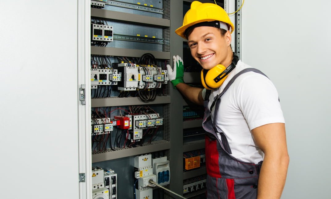 Online Electrician Course Level 3