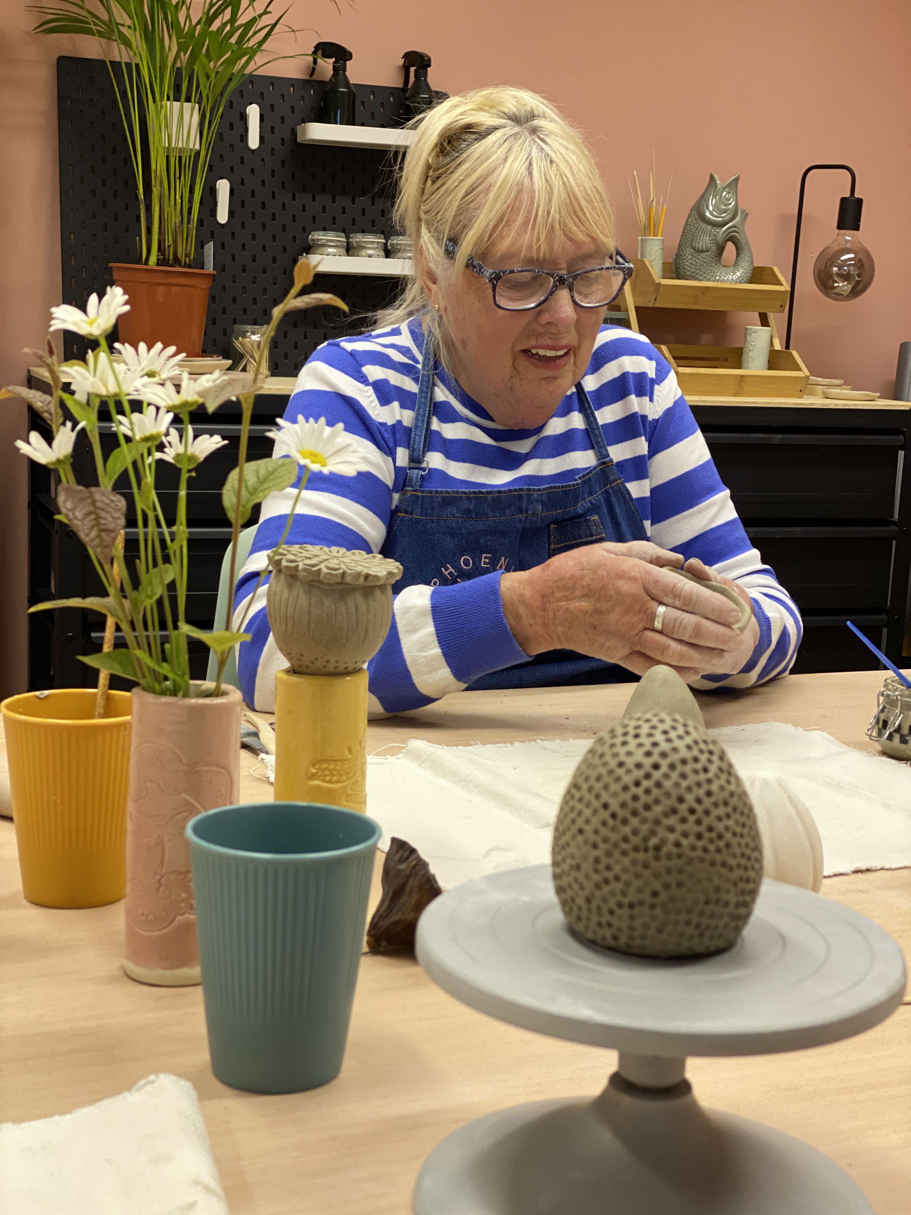 Garden Art ceramic seed heads 