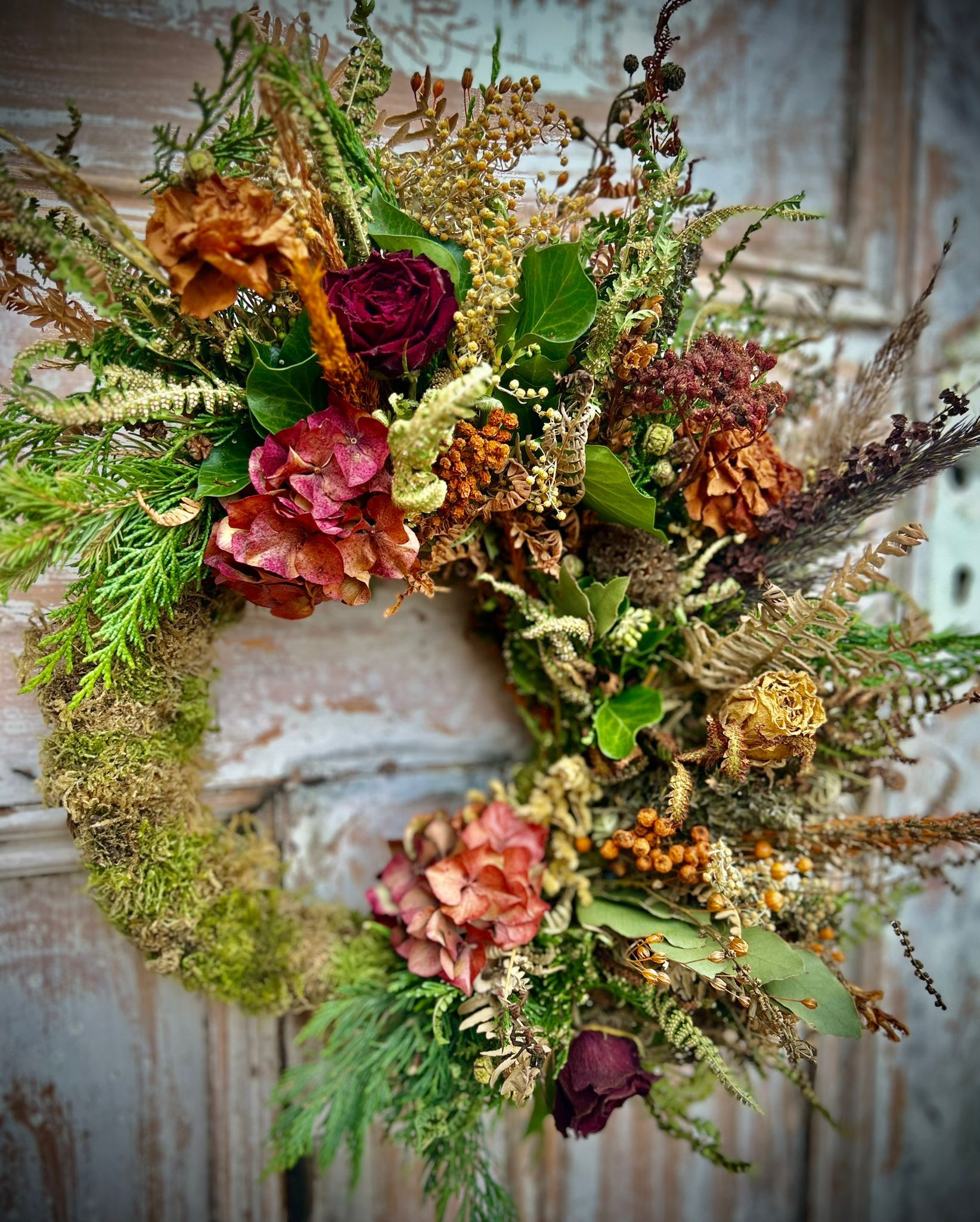 Make a beautiful Autumnal wreath 