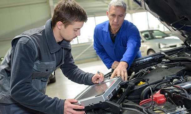 Car Mechanic and Repair Training