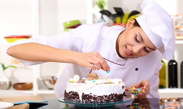 Baking & Cake Decorating Online Diploma Course