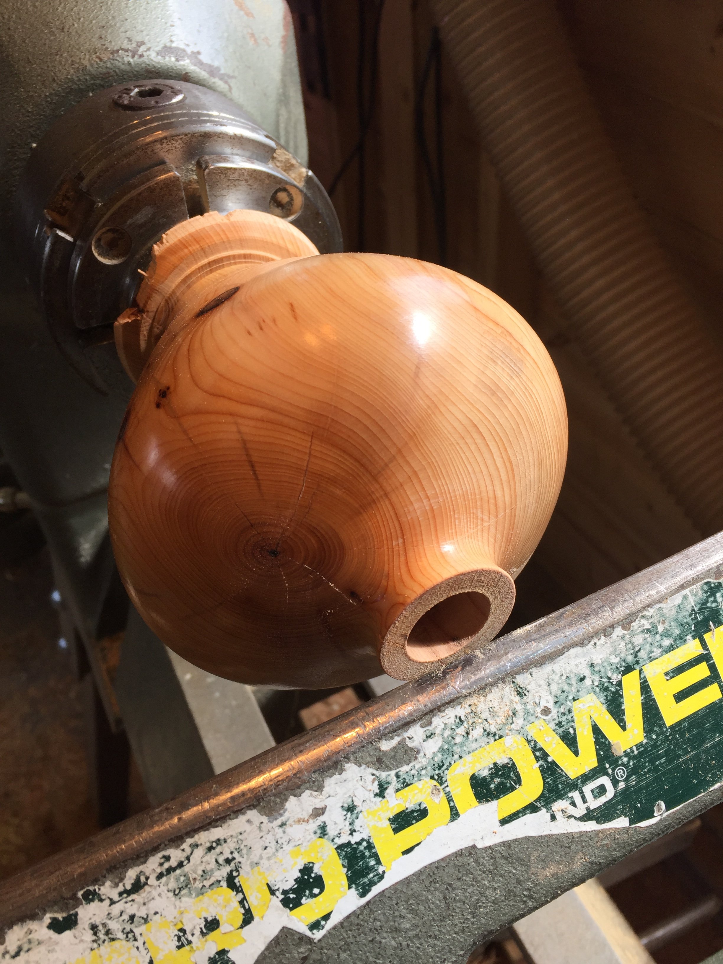 Beginners 1-day 1-2-1 woodturning workshop for 1 person