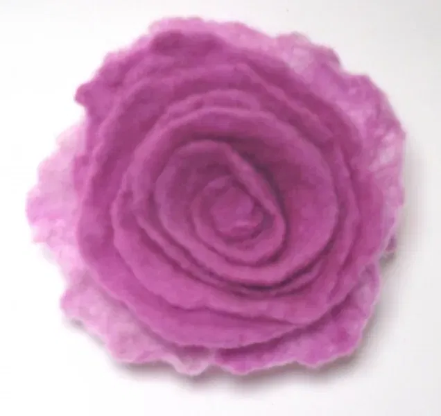 Fun with Felt Flowers