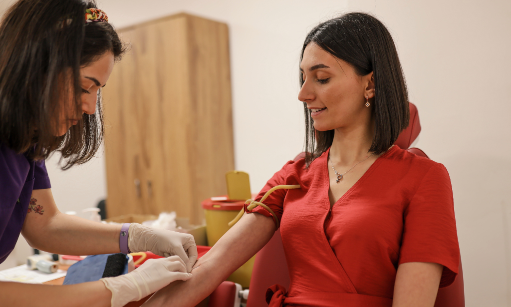 Phlebotomist Training for Efficient Blood Collection