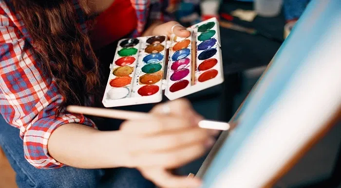 Painter and Decorator Colour Mixing Course for Acrylice and Oil Painters Online