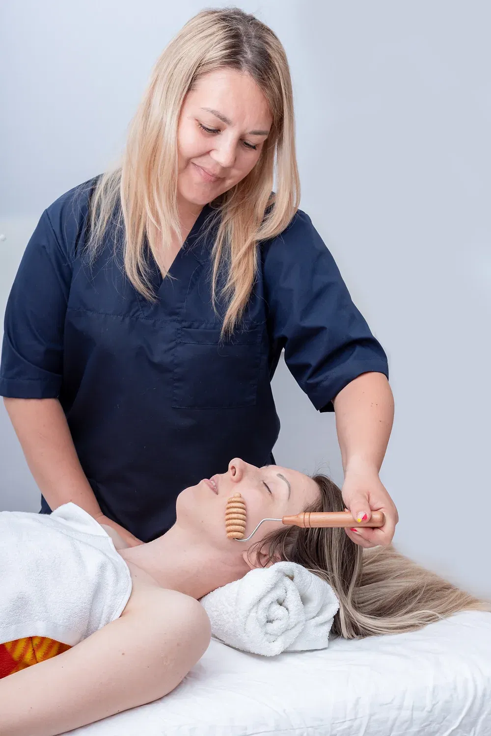 In Person Facial Wood Therapy