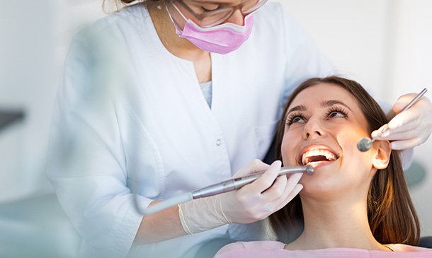 Dental Hygienist: Dental Hygiene Training