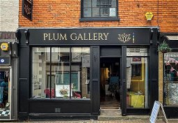 Plum Gallery