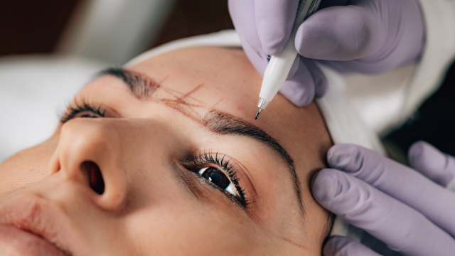 Certificate in Lash and Brow Treatments