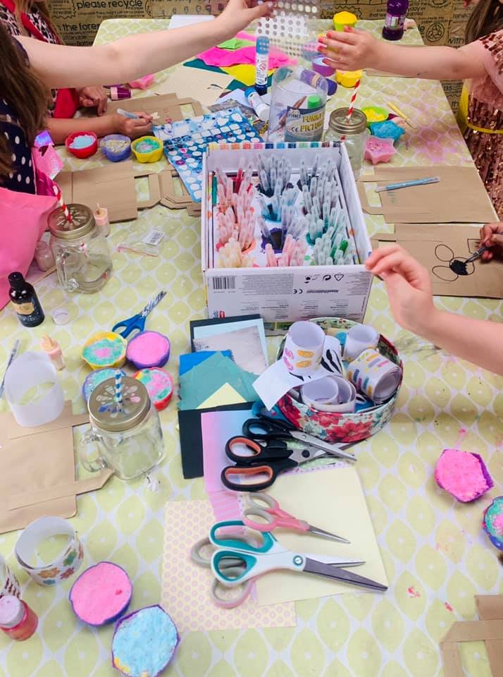 Kids 2 Products Making Party - Abbeydale