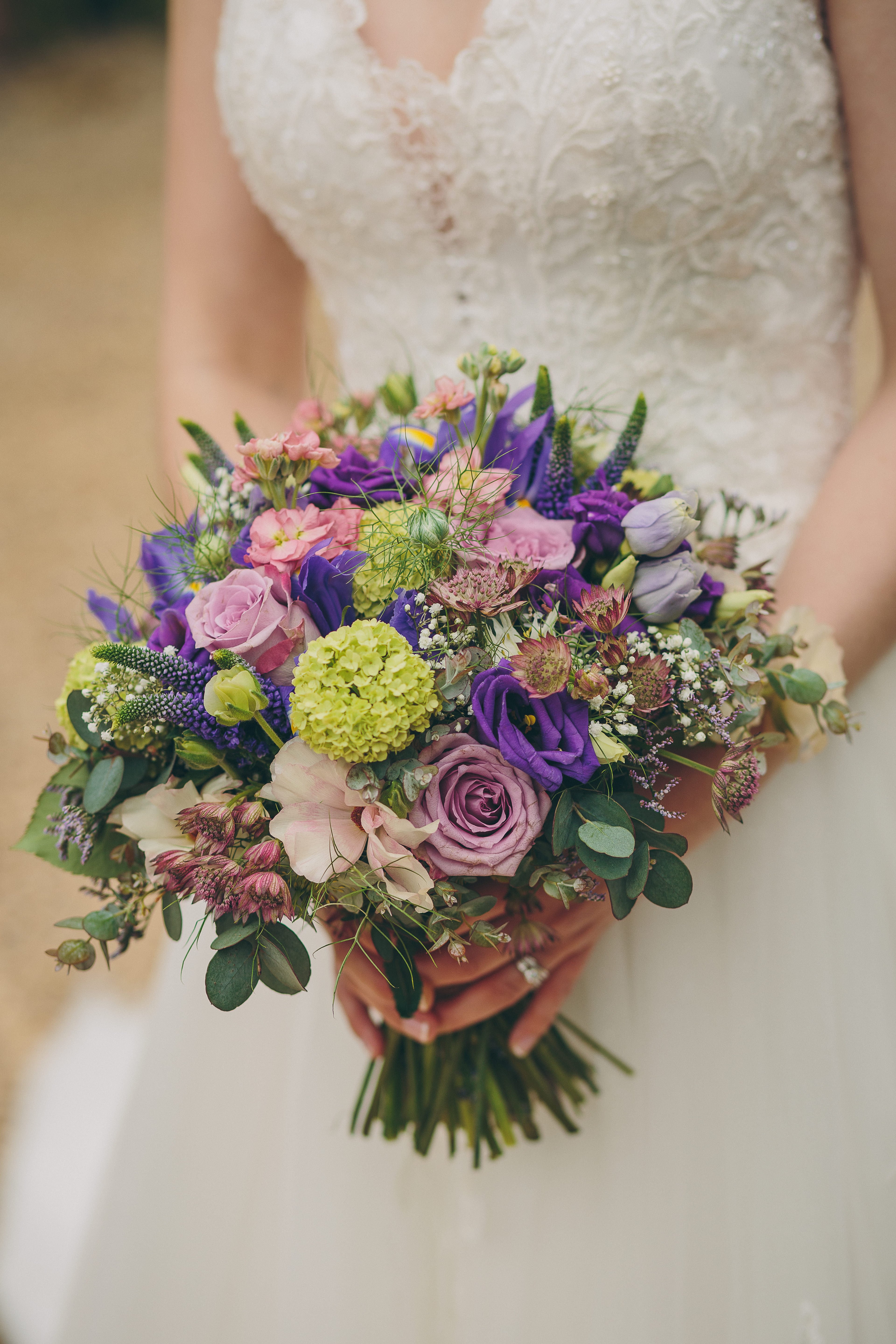 WEDDING FLOWER WORKSHOPS 1:1 or group classes with Jenni Wren Creative