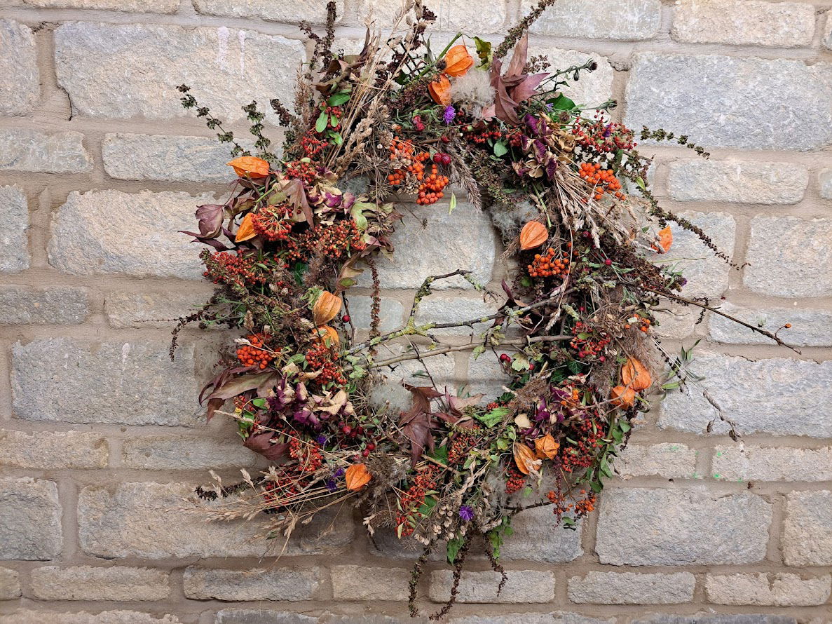 AUTUMN LUXURY WREATH WORKSHOP with Jenni Wren