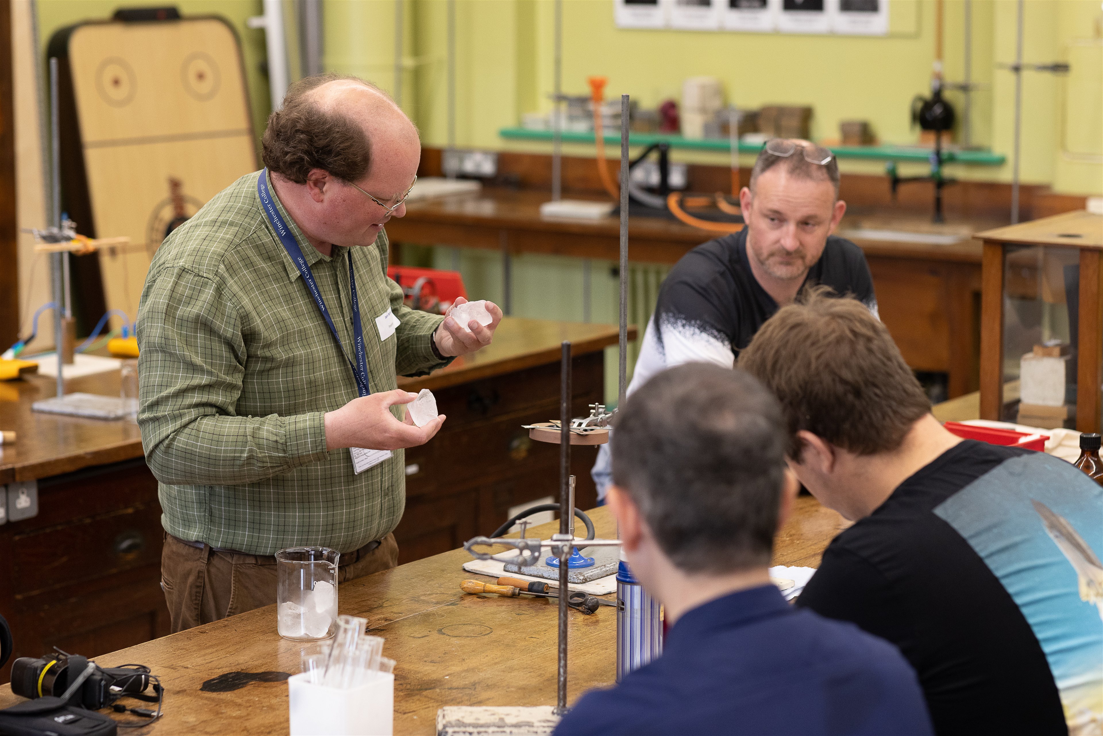 'Electricity' in-person workshop at Homewood School for Tenterden Physics Hub
