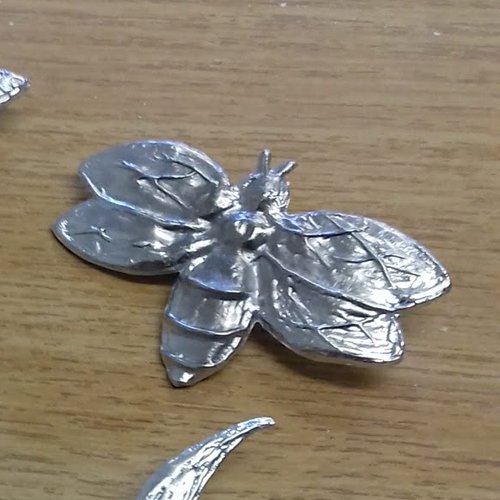 Cast pewter jewellery workshop with Mandy Nash