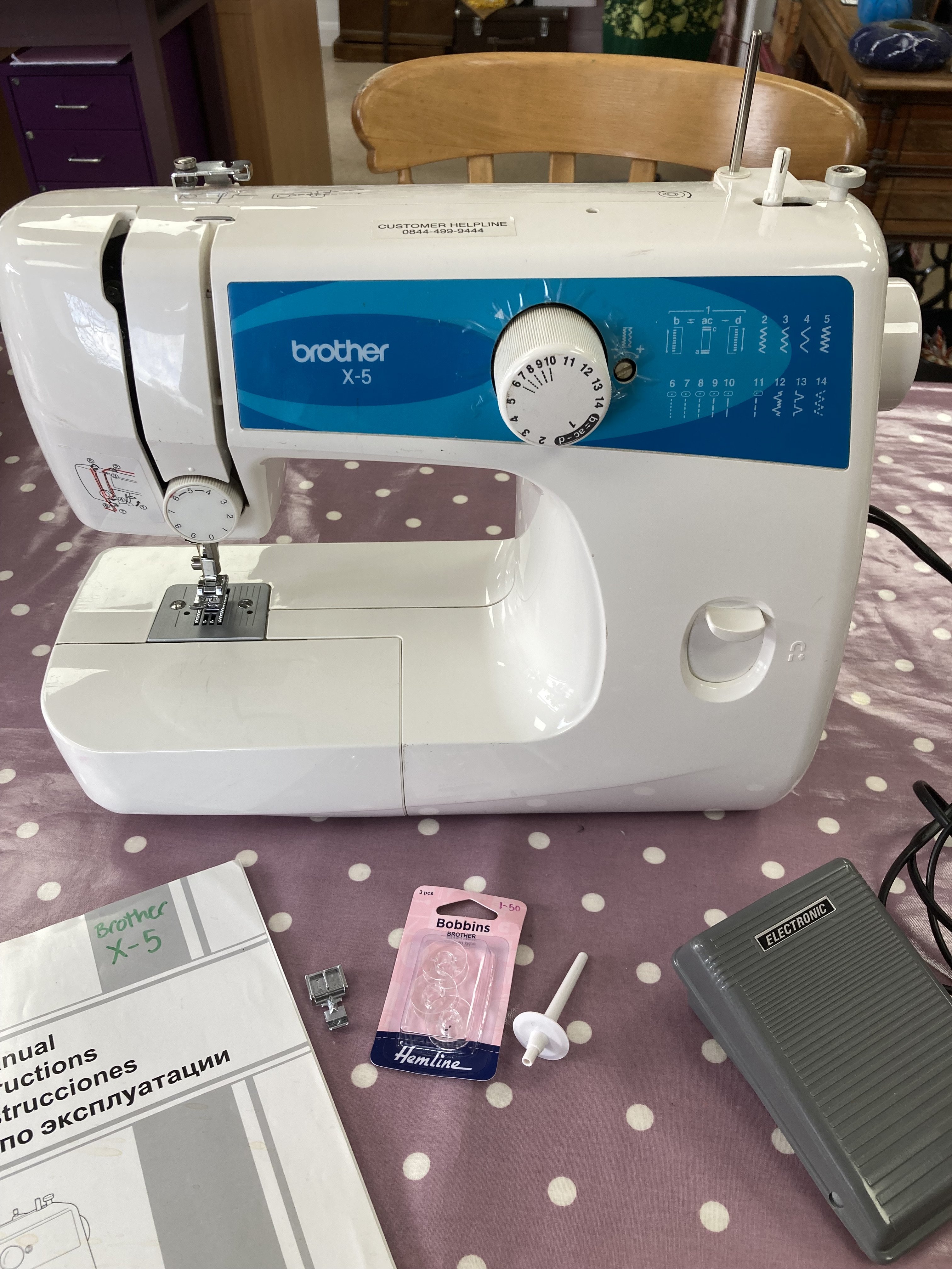 Sewing machine maintenance DIY workshop