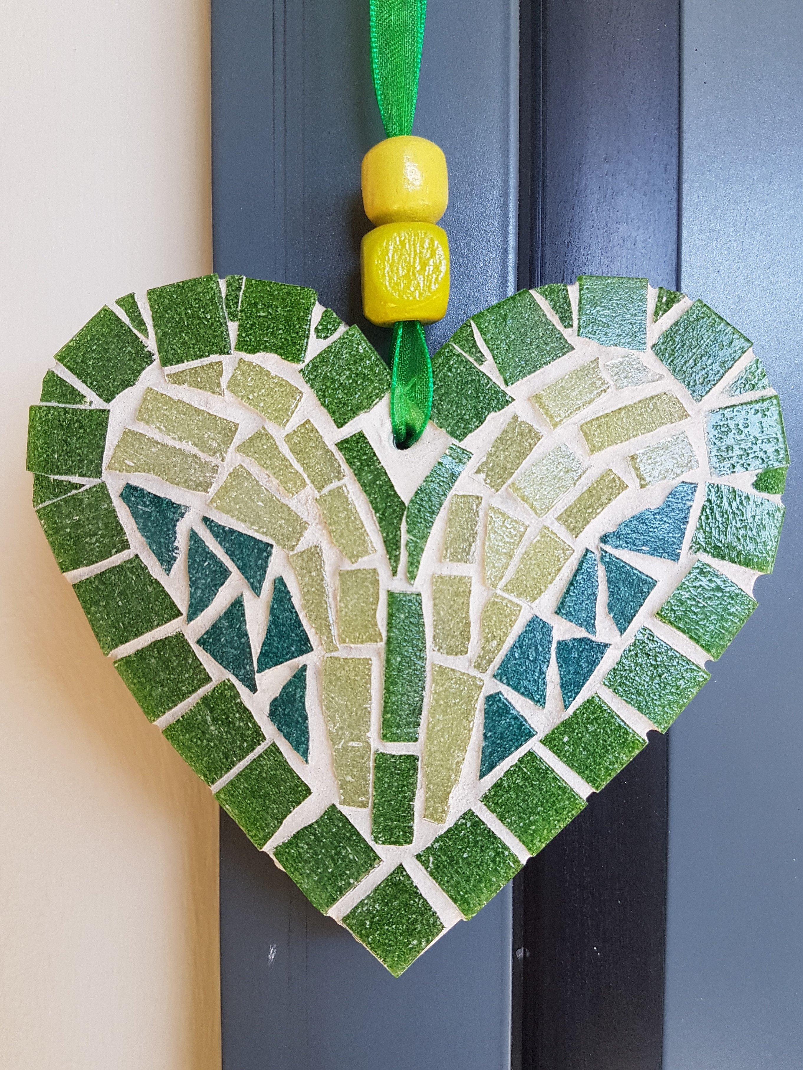 Introduction to mosaic making with Mossy Mosaic