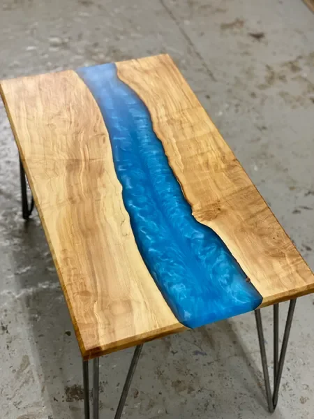 Epoxy resin river coffee table workshop